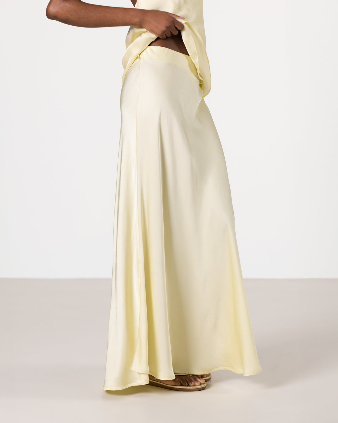 yoli◯silk tuck skirt mmCLOSET＊Yoli Silk wrap skirt - マーマーなブックス アンド