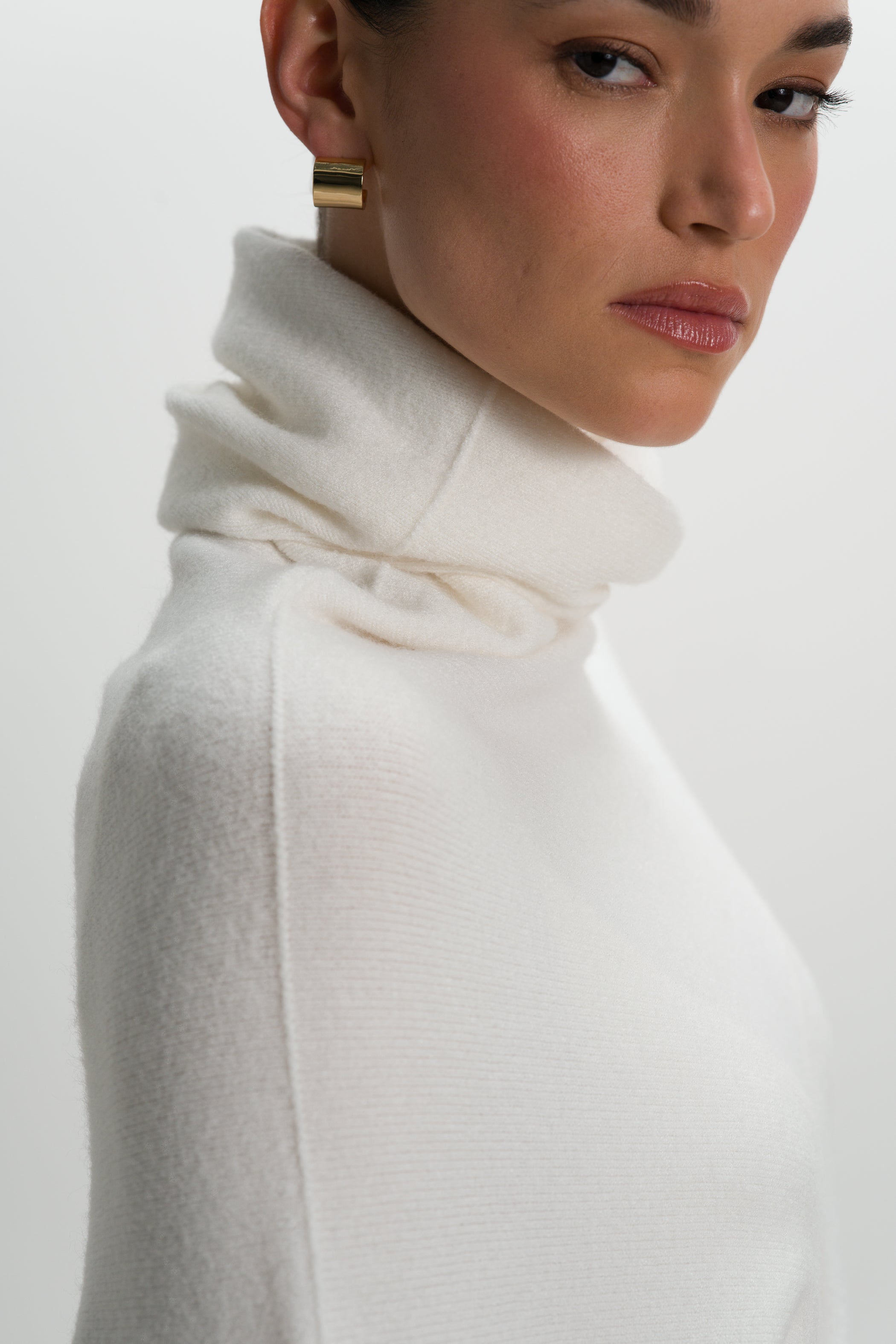 Asymmetric Draped Roll Neck | Ivory | Seamless Knit – JAKI