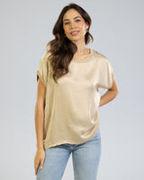 NEW | Luna T-Shirt | Camel