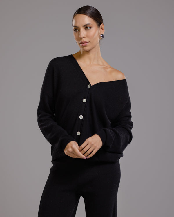 Bonnie Button Up Cardigan | Black | Cashmere-Wool Blend