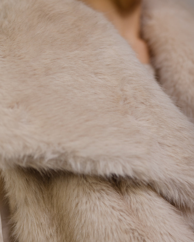 Camille Faux Fur Jacket | Light Beige