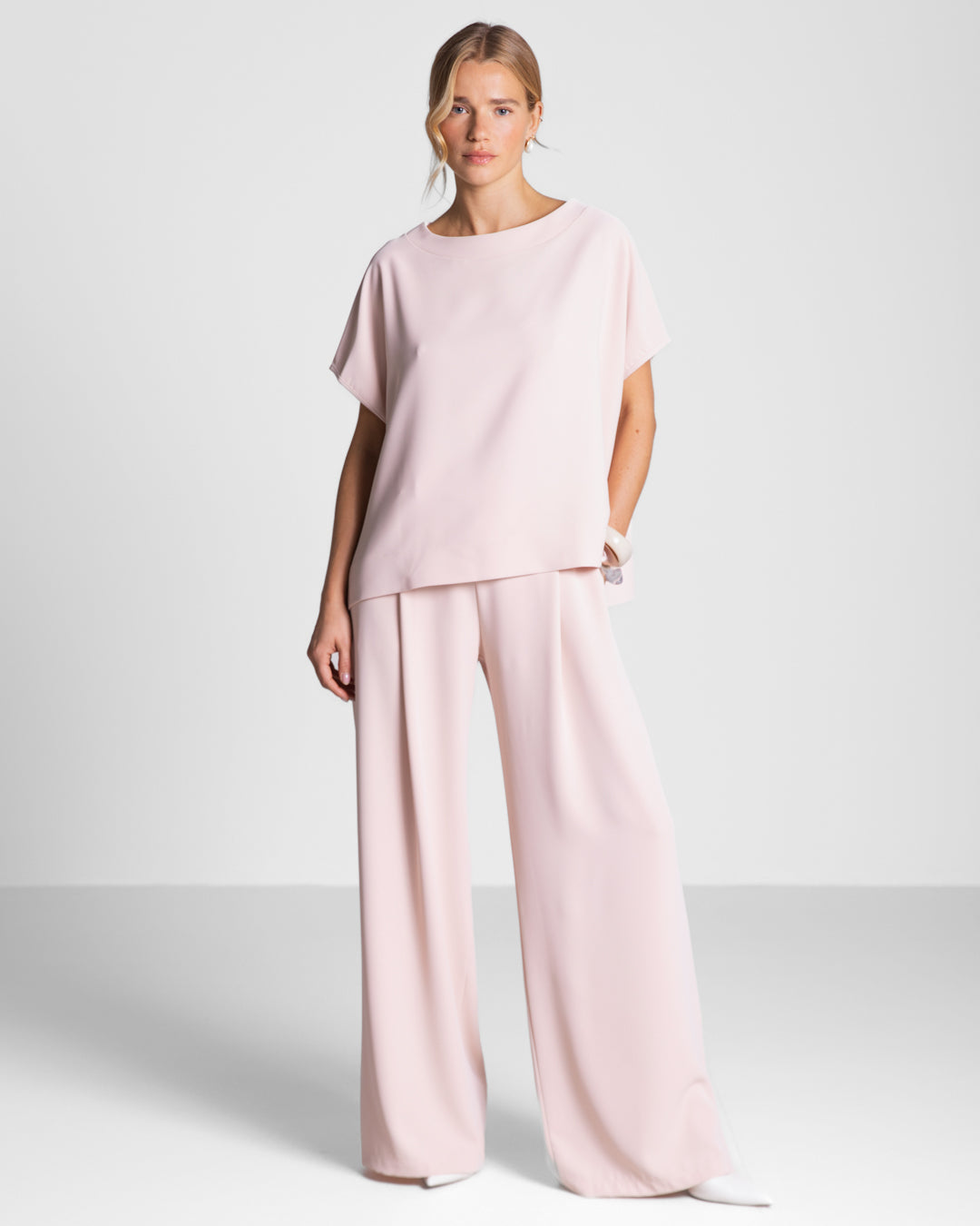 Gabriella Pleated Elastic Waist Trousers | Black