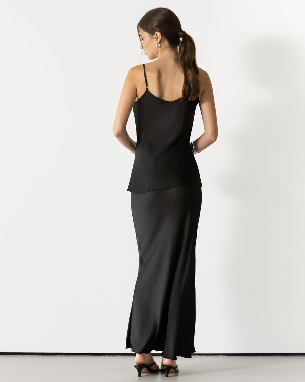 New In – JAKI