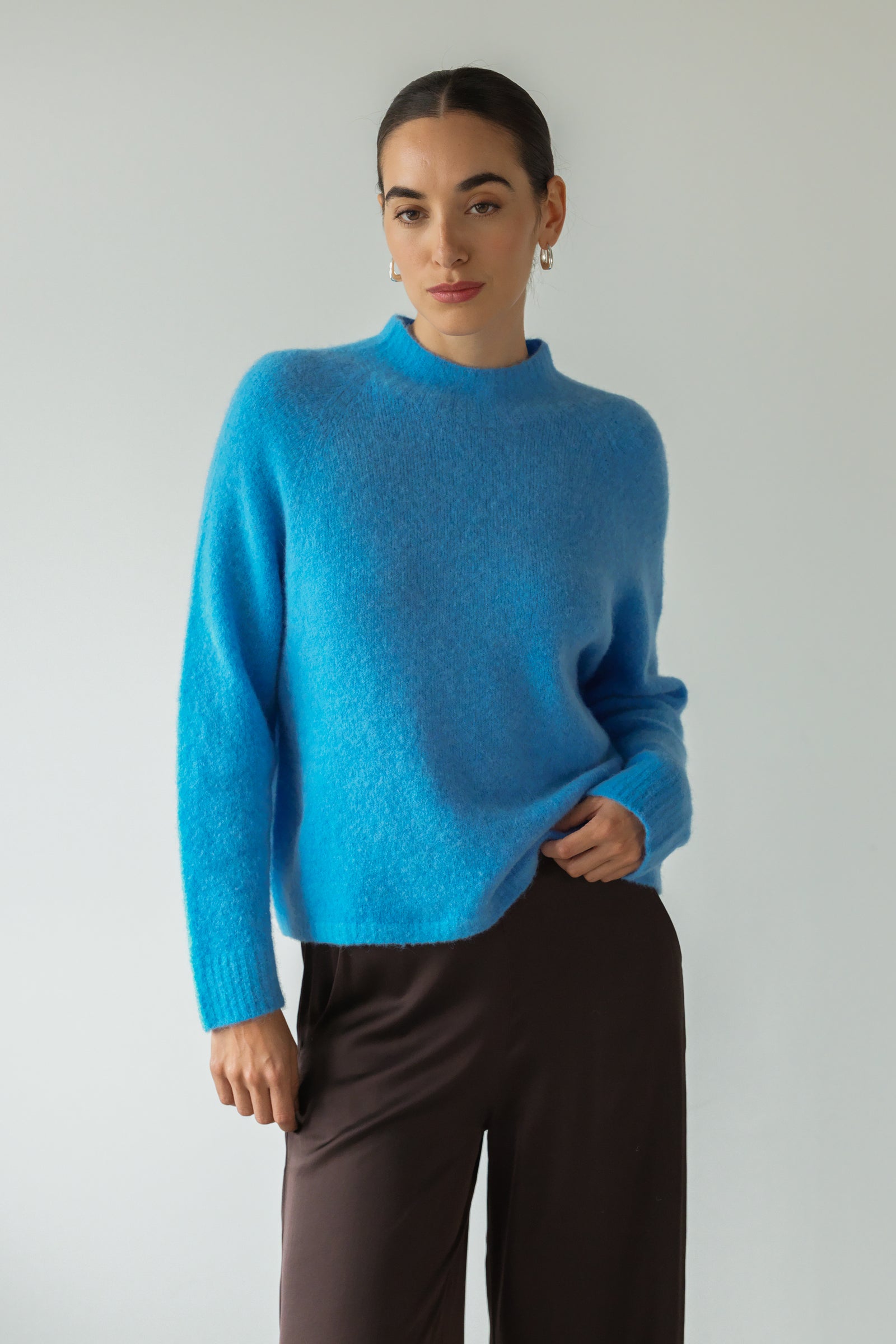 Sienna Sweater | Azure Blue | Alpaca-Wool Blend – JAKI