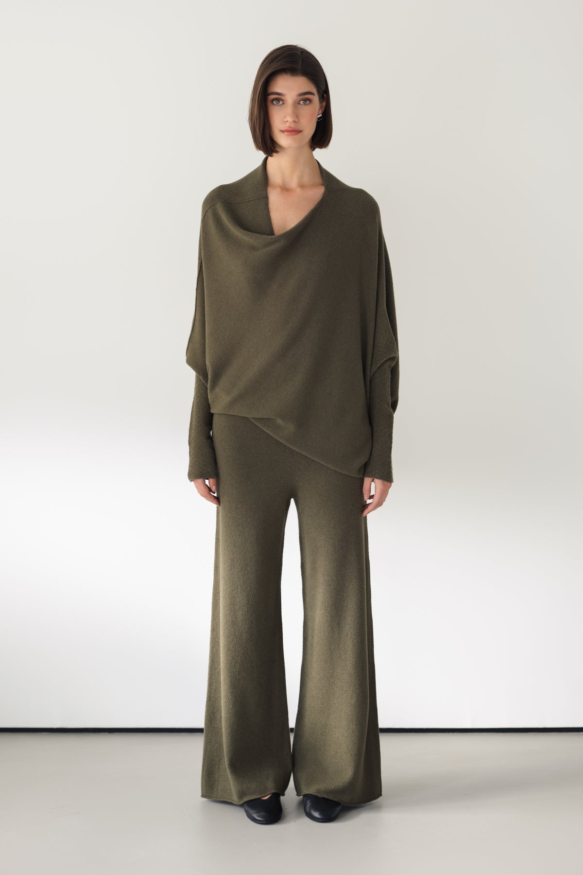 Asymmetric Draped | Khaki | Seamless Knit – JAKI