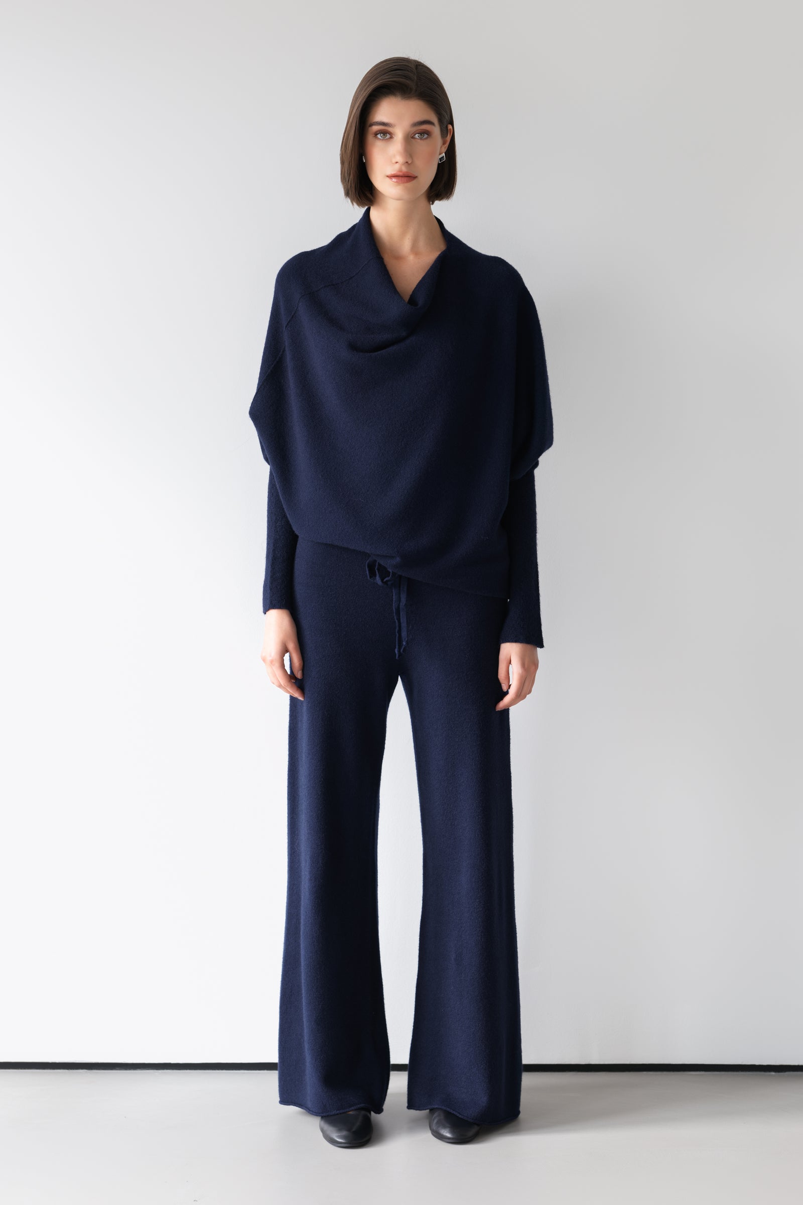 Asymmetric Draped | Navy | Seamless Knit – JAKI