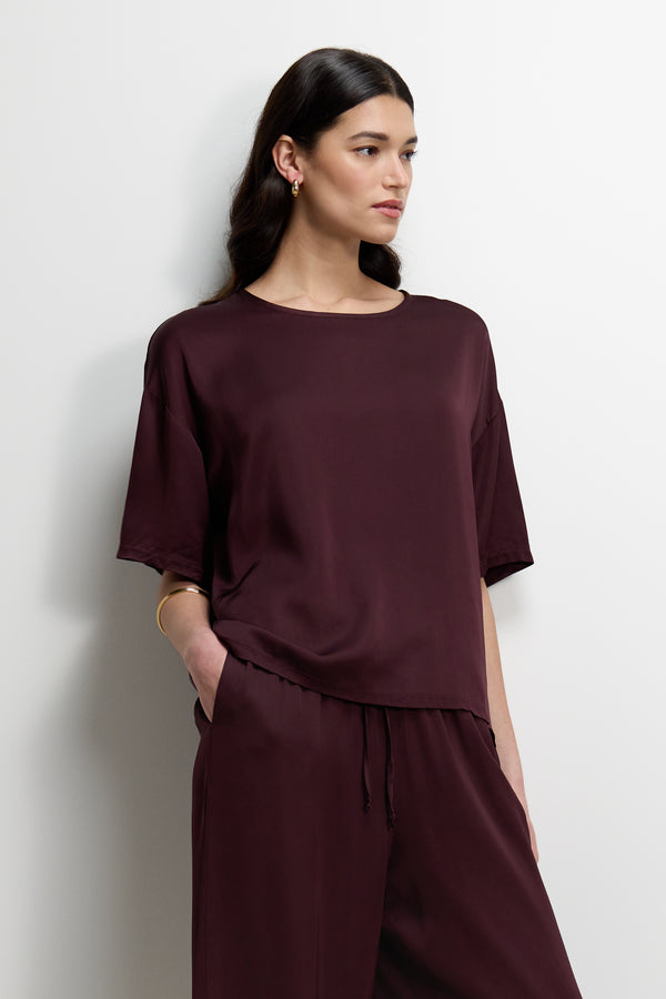 Shae Back Slit Satin Top | Plum