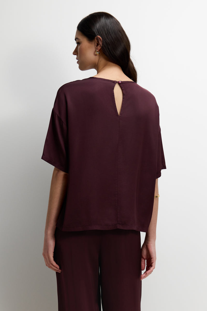 Shae Back Slit Satin Top | Plum