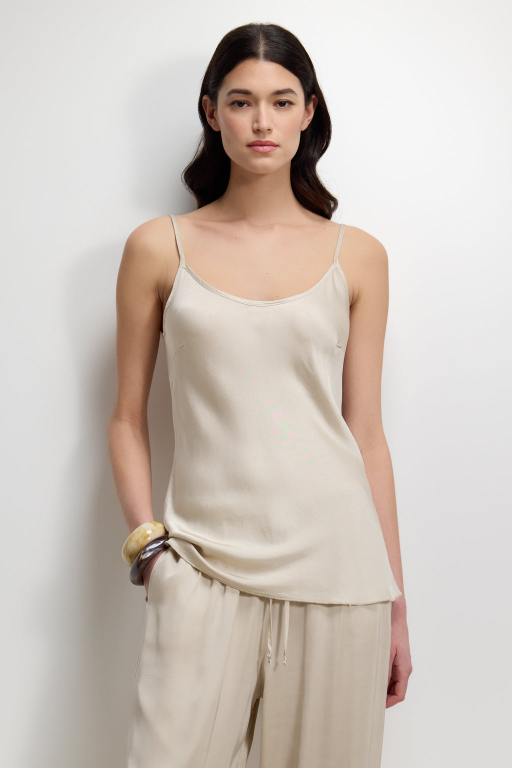 Cordelia Satin Vest | Light Beige – JAKI