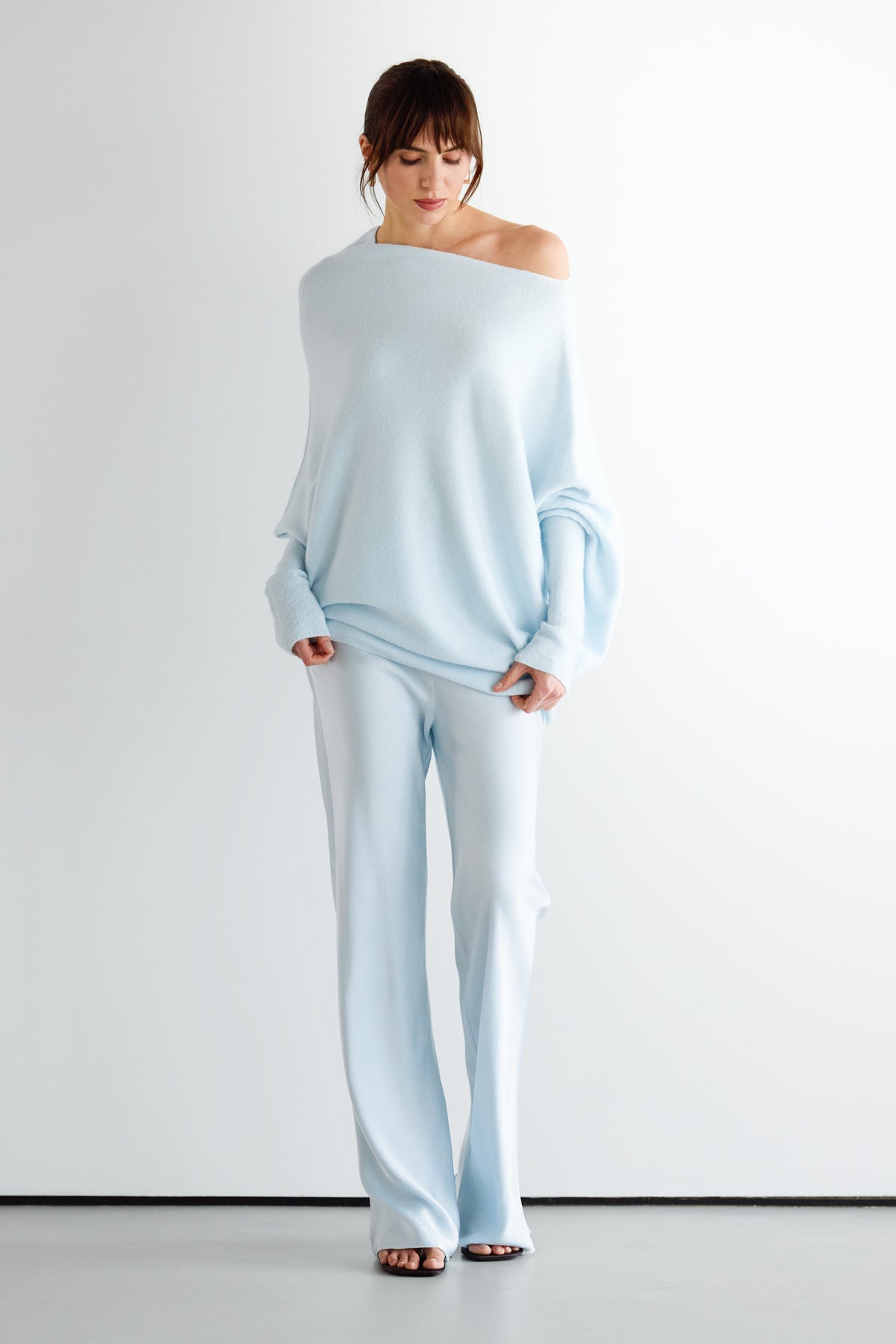 Asymmetric Draped | Glacier | Seamless Knit – JAKI