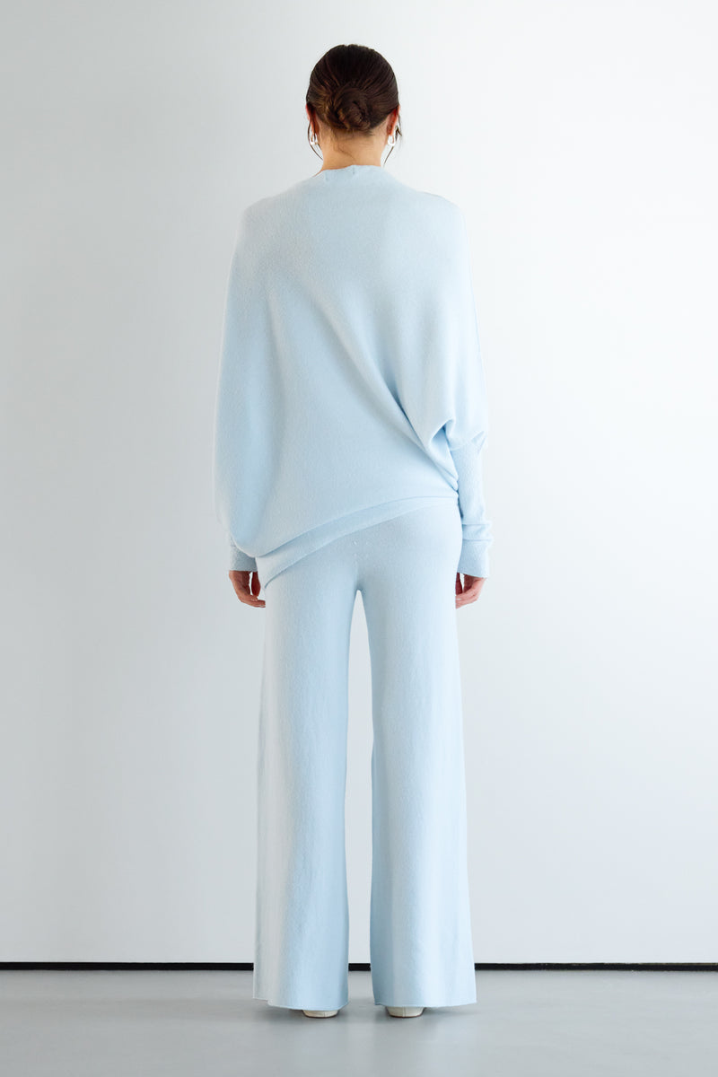 Asymmetric Draped | Glacier | Seamless Knit – JAKI