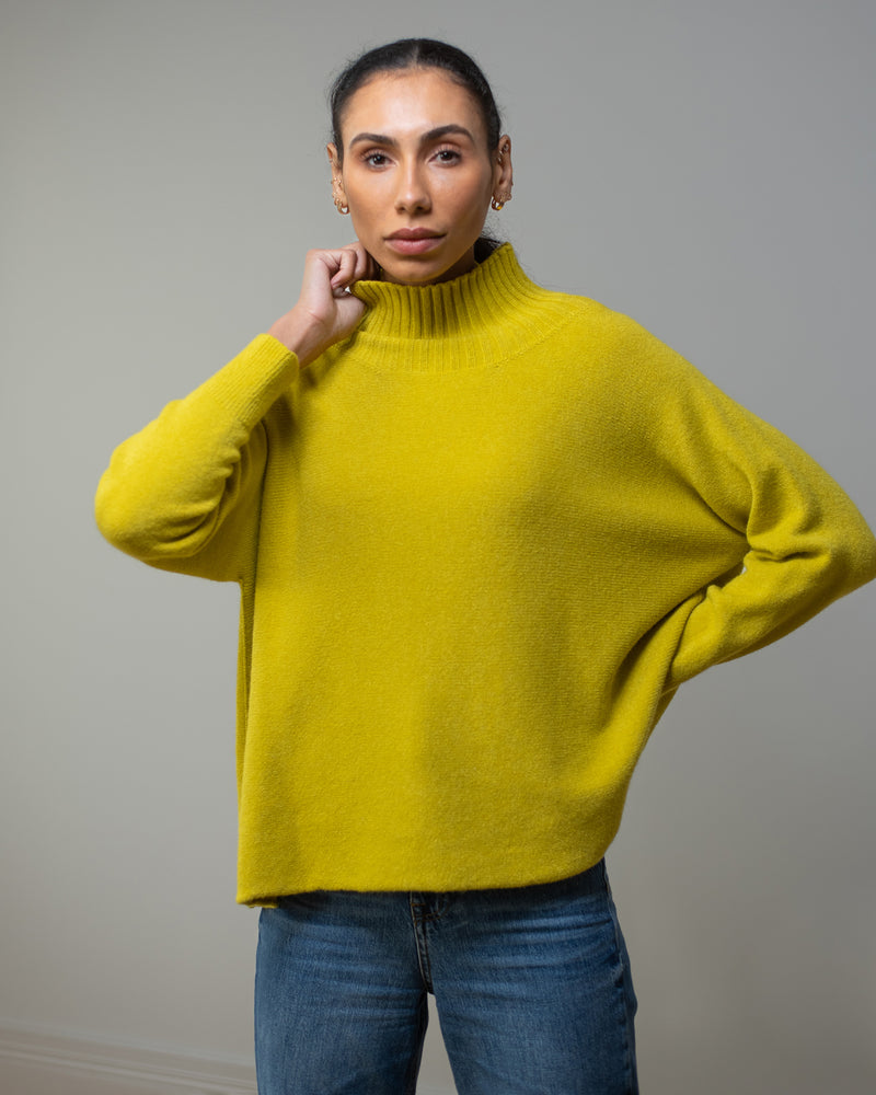 Modern Mockneck | Lime